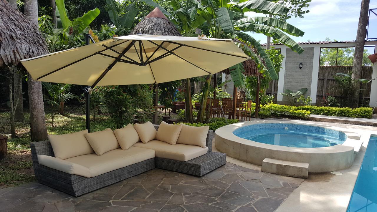 La Floresta Tarapoto Hostal Exteriör bild