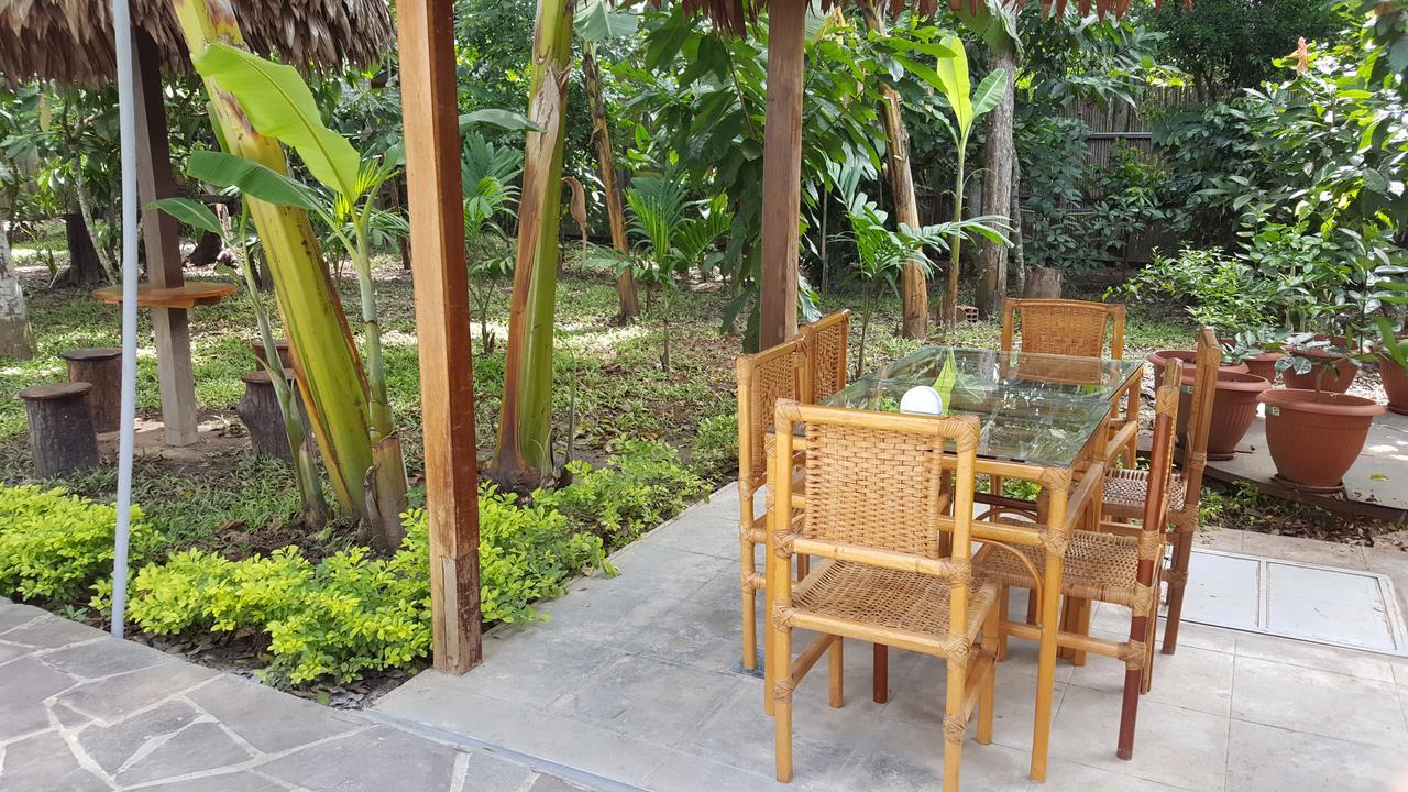 La Floresta Tarapoto Hostal Exteriör bild