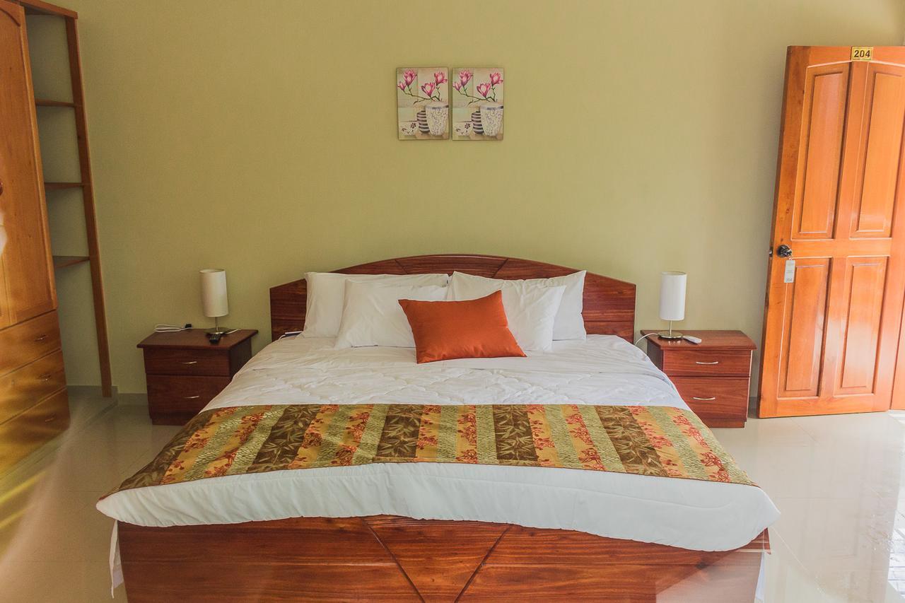 La Floresta Tarapoto Hostal Exteriör bild