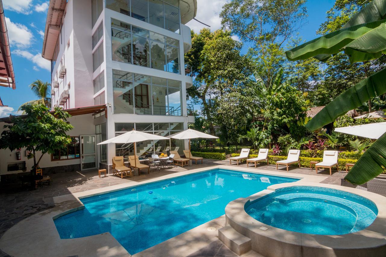 La Floresta Tarapoto Hostal Exteriör bild