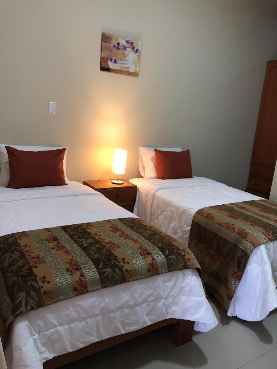 La Floresta Tarapoto Hostal Exteriör bild