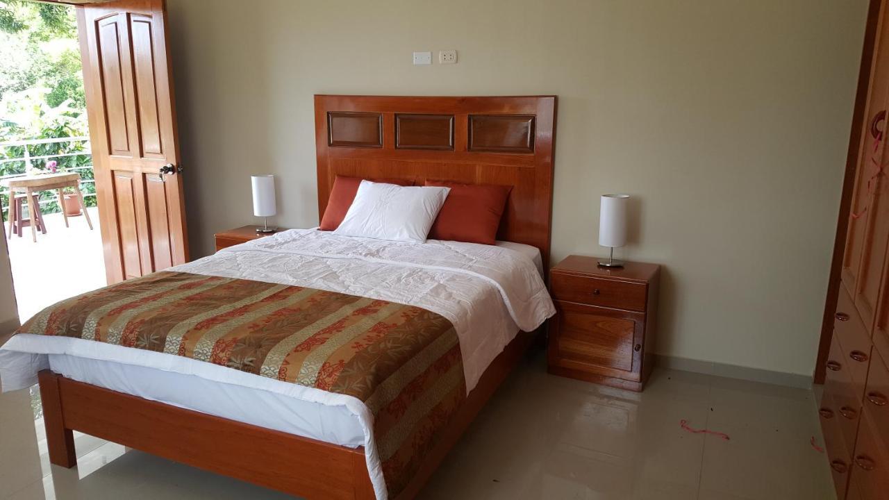 La Floresta Tarapoto Hostal Exteriör bild